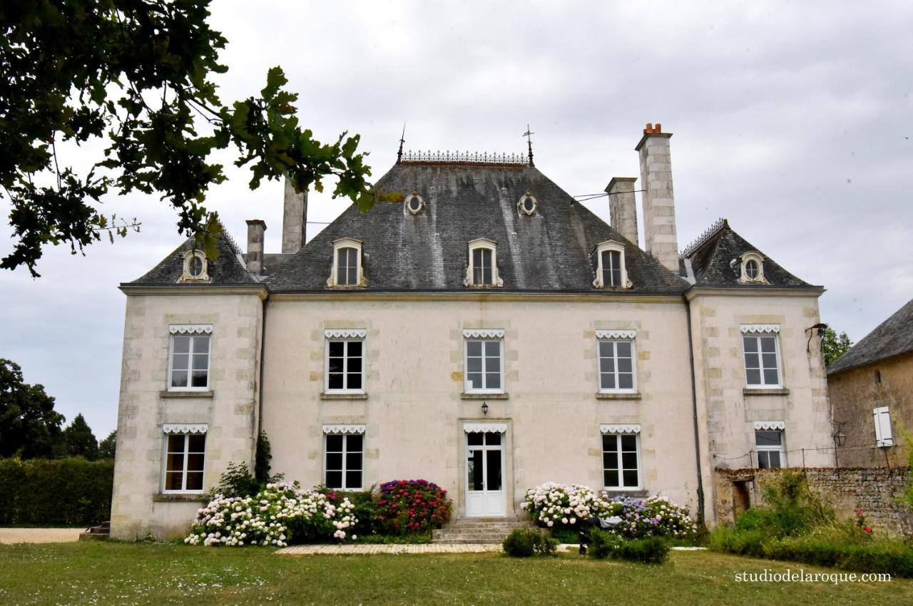 Domaine De La Briouse Bed & Breakfast Sanxay ภายนอก รูปภาพ